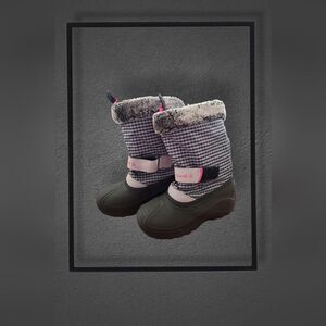 EUC Kamik Girl's Mini 2 Snow Boot (Little Kid/Big Kid) Size 3